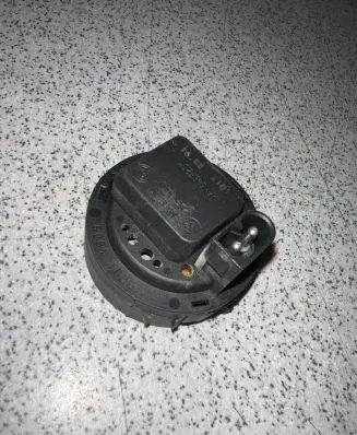 BMW 5 E39 Other devices 6902285