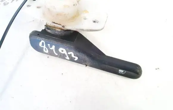 Nissan Almera Tino Fuel tank opening switch 