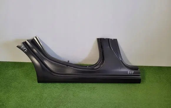 Renault Clio V Sill