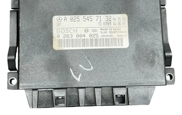 Mercedes-Benz E W211 Parking PDC control unit/module A0255457132
