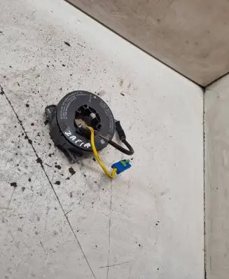 Opel Zafira A Airbag slip ring squib (SRS ring) 24436920 1610662