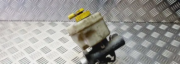 Volkswagen Touareg I Master brake cylinder