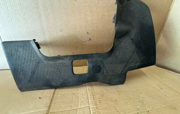 Volkswagen Golf IV Engine cover (trim) 06A119518D