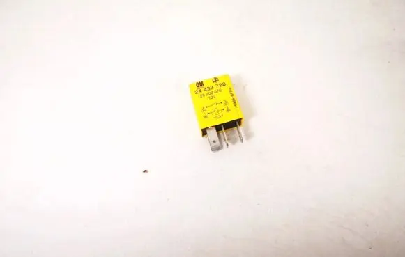 Opel Zafira A Other relay 24433728 29200076