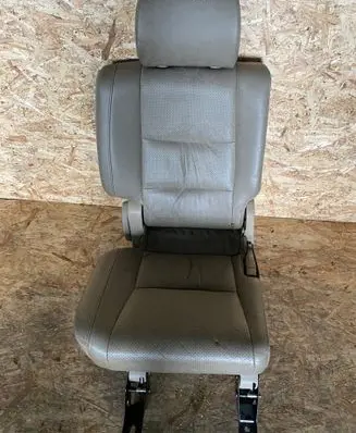 Toyota Land Cruiser (J120) Rear seat 