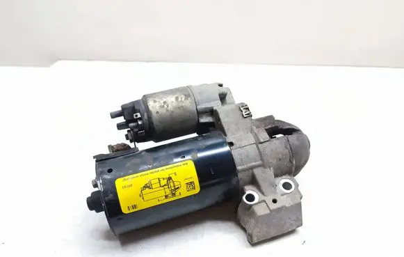 BMW 1 F20 F21 Starter motor 8515795 12418515795
