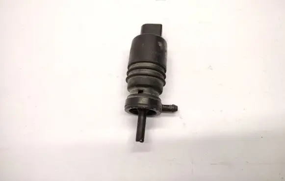 BMW 3 E46 Windscreen/windshield washer pump 8362154