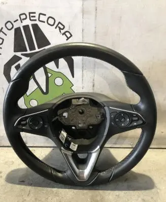 Opel Crossland X Steering wheel