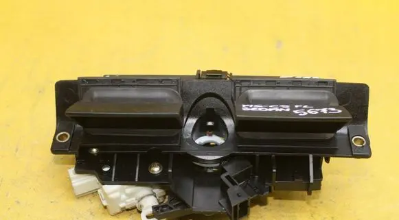 Audi A6 S6 C5 4B Tailgate/trunk/boot exterior handle
