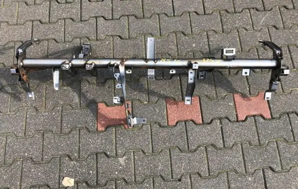 Citroen DS7 Crossback Dashboard cross member/frame bar 