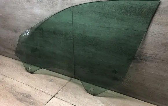 Audi A3 S3 8P Front door window glass four-door DOT27M24100AS2 E000232 43R001025