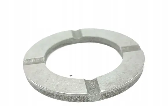 Mitsubishi Pajero Gear shift cable bracket ME580552