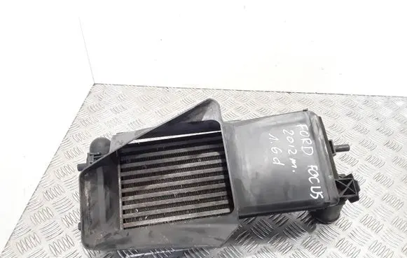 Ford Focus Intercooler radiator