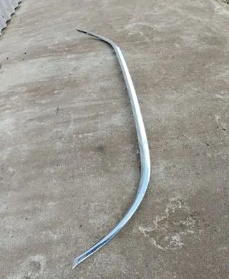 Honda CR-V Front bumper upper radiator grill