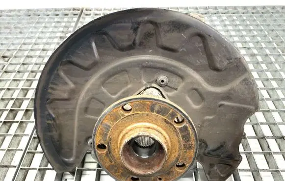 Seat Leon (5F) Front wheel hub spindle knuckle 