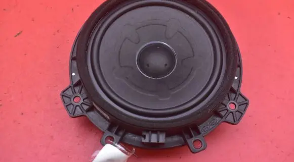 Hyundai Ioniq Subwoofer speaker 96340-G1000