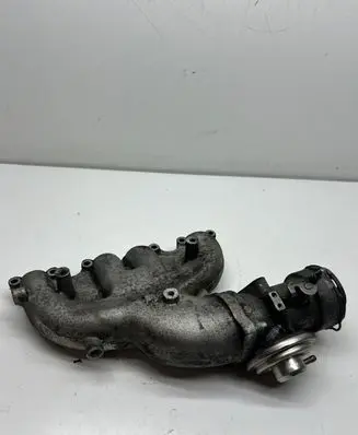Volkswagen PASSAT B5.5 Intake manifold 038129713AD