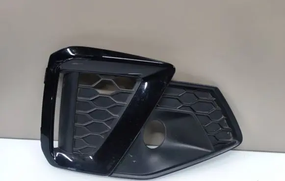 Audi A4 S4 B9 8W Front bumper lower grill 8W0807682AM