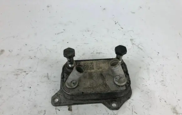 Maserati Levante Power steering radiator 670031618 1110462 140716