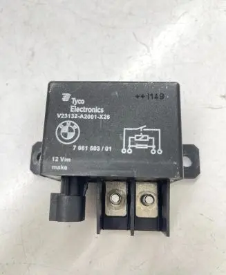 BMW 5 F10 F11 Combustion relay 7661503 V23132A2001X26