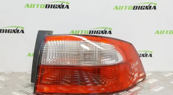 Renault Laguna II Rear/tail lights 820002474