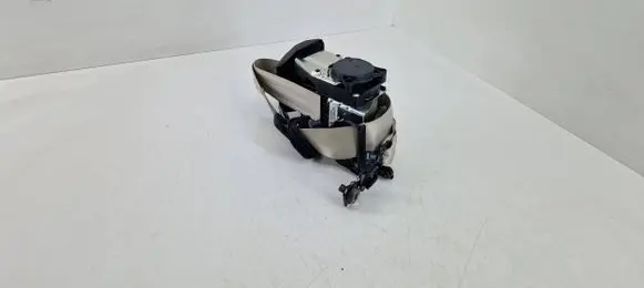 Volvo S90, V90 Front seatbelt 31675249