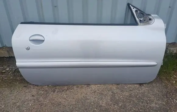 Peugeot 206 CC Front door
