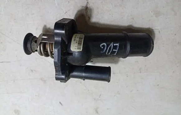 Ford Edge II Thermostat housing FR3E-BA