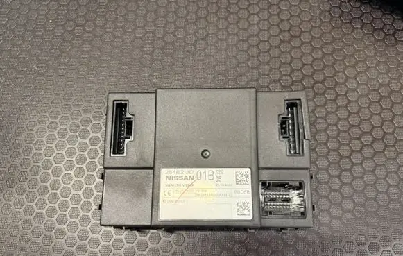 Nissan X-Trail T31 Comfort/convenience module 284B2JD01D 5WK46484 24AI000103