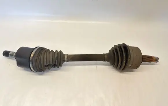 Mercedes-Benz Vito Viano W447 Front driveshaft A4473304900 A4473305300