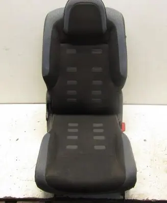 Honda Civic X Rear seat 3566