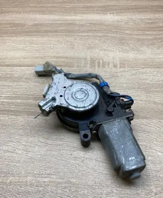 Honda CR-V Front door window regulator motor CRVwindowmotor