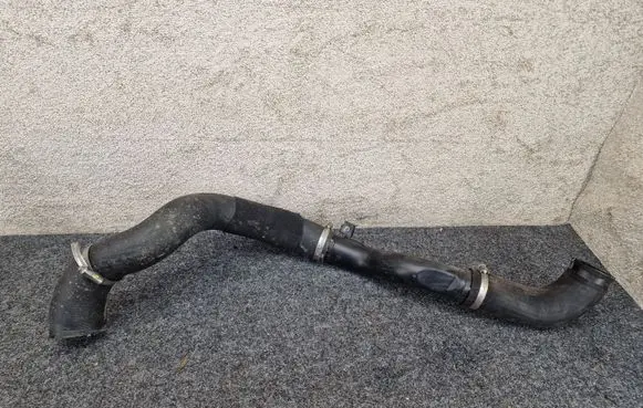 Land Rover Discovery 5 Intercooler hose/pipe FPLA6K770C FPLA6K770