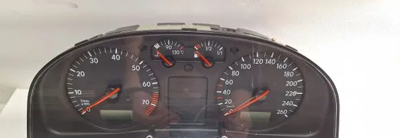 Volkswagen PASSAT B5 Speedometer (instrument cluster) 3B0919881F