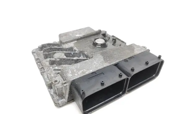 Audi A5 Engine control unit/module 06L907425C