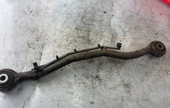 Chrysler 300 - 300C Rear control arm