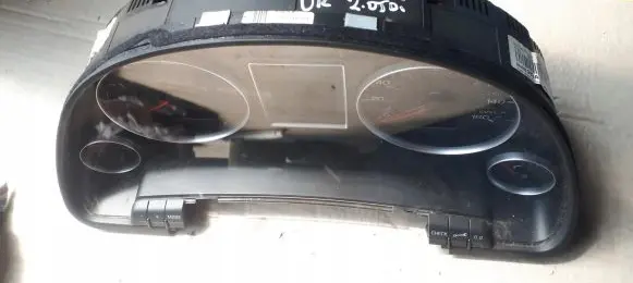 Audi A4 S4 B7 8E 8H Speedometer (instrument cluster) 8E0920983A