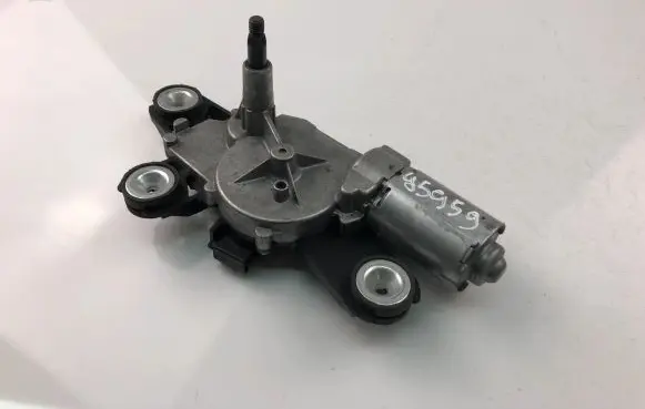 Ford Mondeo Mk III Wiper motor 2S71A17K441AB