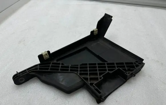 Mini One - Cooper F56 F55 Battery tray heat shield 7351481 15677210