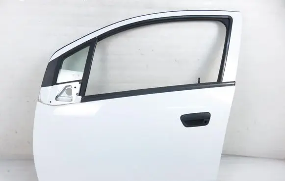 Chevrolet Spark Front door