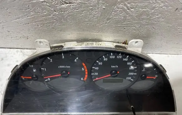 Speedometer (instrument cluster)