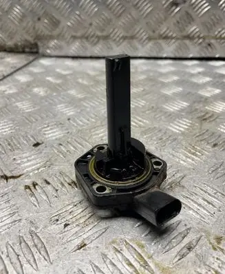 Audi A4 S4 B8 8K Oil level sensor 06E907660