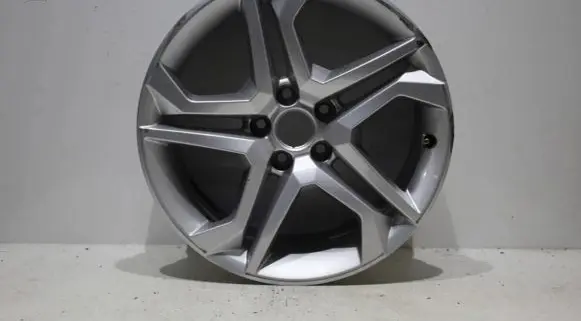 Audi Q5 SQ5 R18 alloy rim 80A601025BD