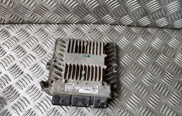 Ford Focus C-MAX Engine control unit/module 3M5112A650NC