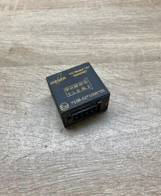 Opel Zafira B Tow bar trailer control unit/module 52400007
