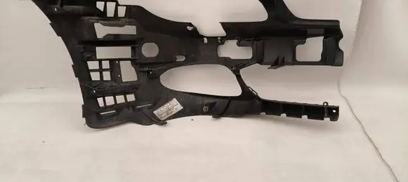 Mercedes-Benz CLS C219 Front bumper mounting bracket A2198800352