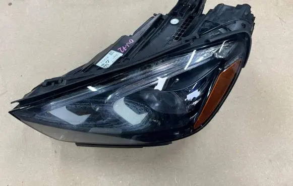 Mercedes-Benz GLE W167 Headlights/headlamps set A1679065706