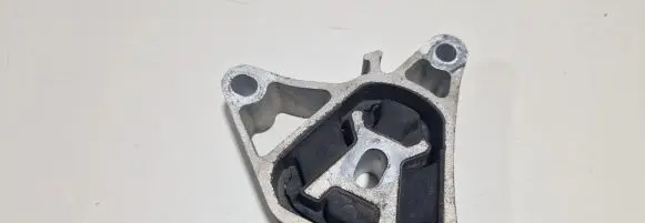 Mercedes-Benz A W176 Engine mount bracket A2462400809