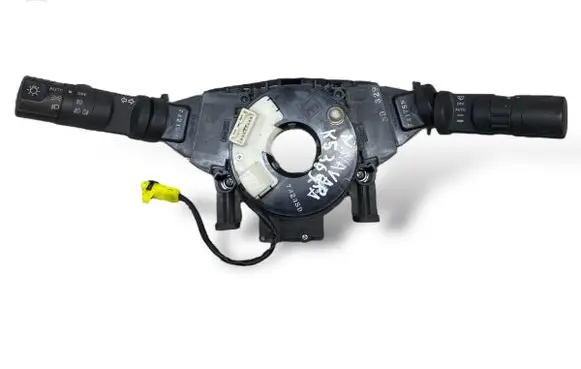 Wiper turn signal indicator stalk/switch