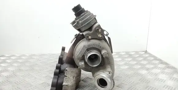 Volkswagen Golf VI Turbo 03L253016T